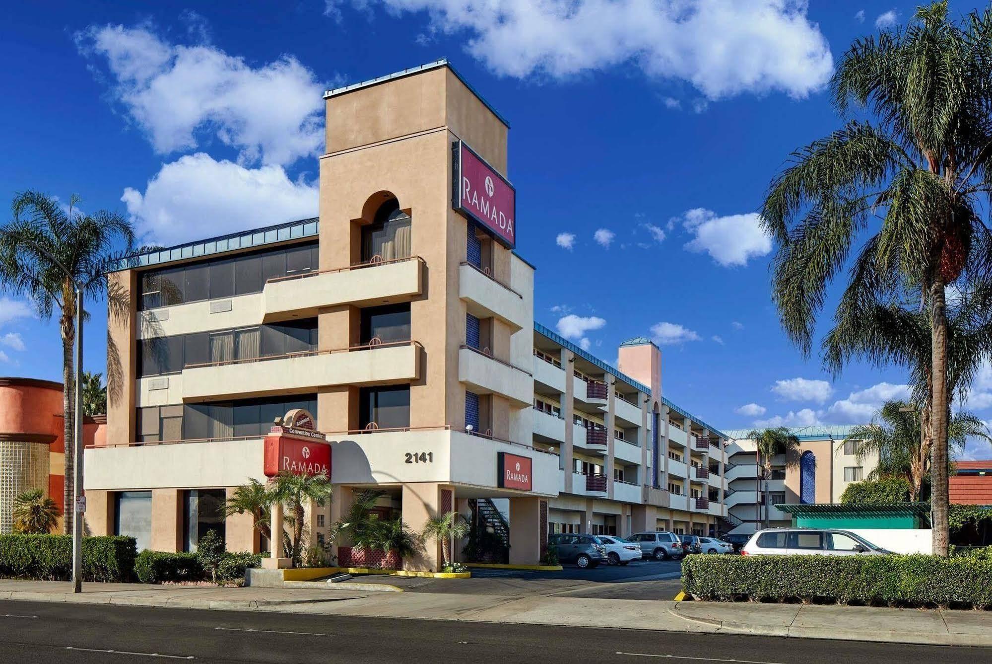 Capri Suites Anaheim Luaran gambar