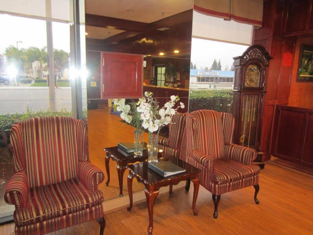 Capri Suites Anaheim Luaran gambar