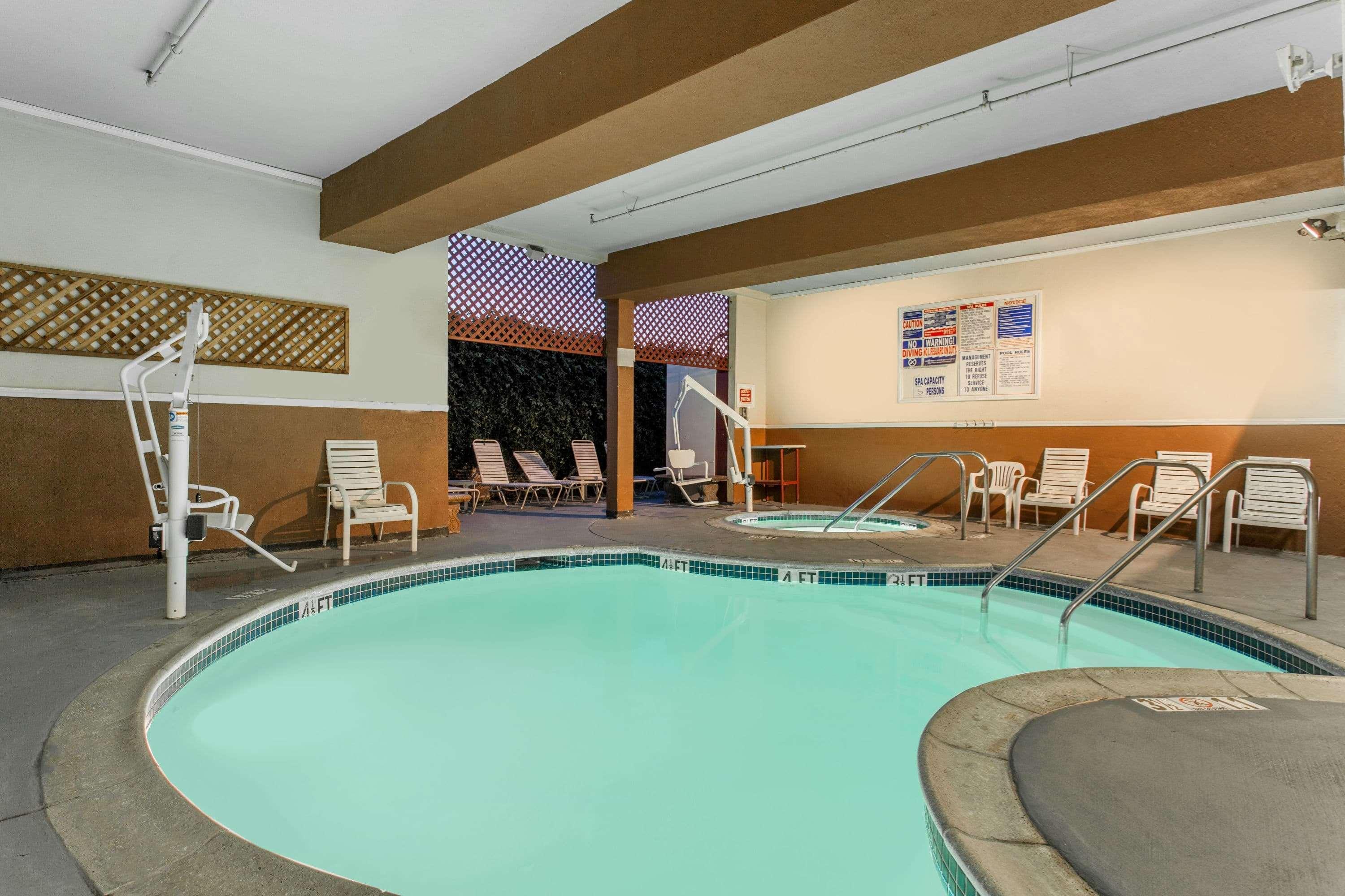 Capri Suites Anaheim Luaran gambar